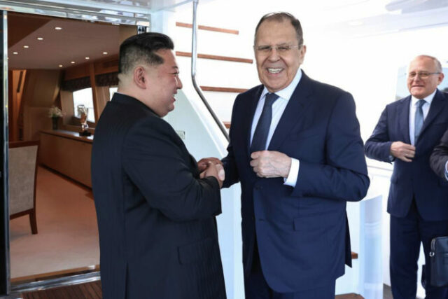 547014_north_korea_russia_13871 676x451.jpg