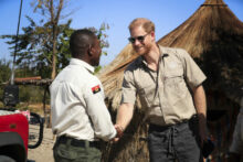 547224_prince_harry_angola_81564 676x451.jpg