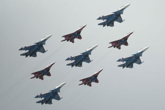 547279_correction_russia_victory_day_parade_rehearsal_18502 676x451.jpg