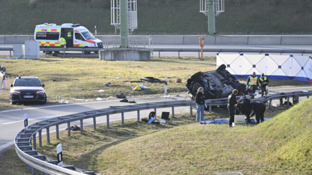 547521_germany_highway_crash_15151 676x451.jpg