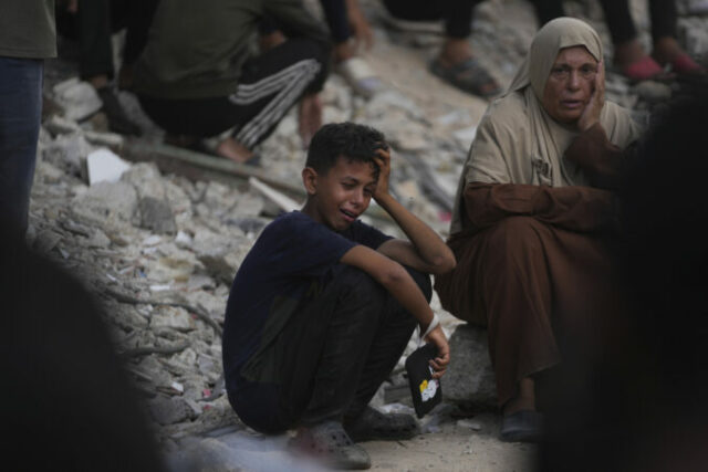 547530_aptopix_israel_palestinians_gaza_04926 676x451.jpg