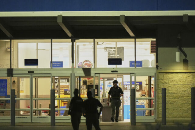 547541_us_michigan_walmart_stabbing_83085 676x451.jpg