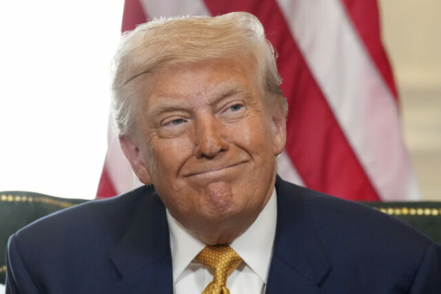 547578_trump_scotland_65779 676x451.jpg