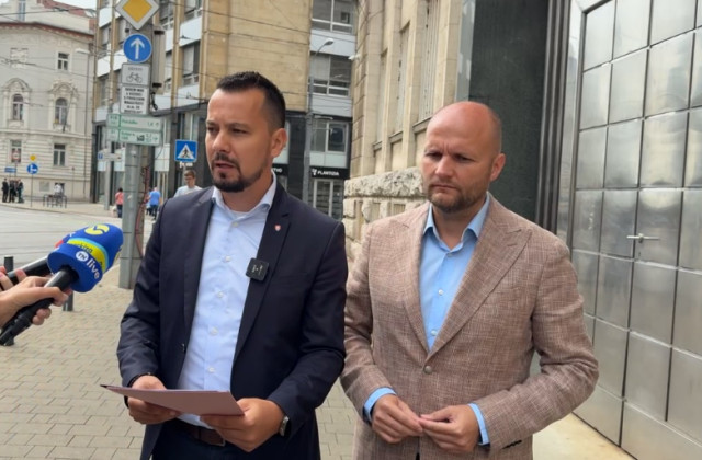 547584_demokrati 2.jpg