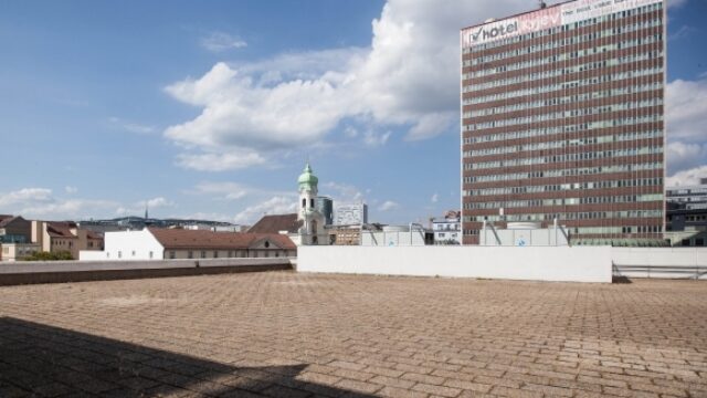 547728_hotel kyjev.jpg