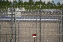 547752_ice_detention_facility_11725 1 676x451.jpg