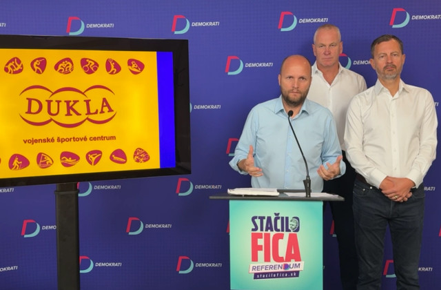 547889_demokratooos.jpg