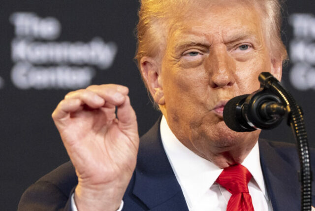 548274_trump_93036 676x452.jpg