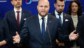548618_demokrati maju v prieskume agentury ipsos 52 percenta 676x451.jpg