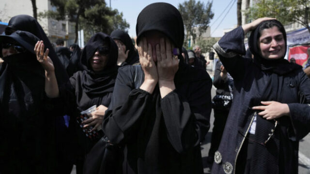 548909_iran_arbaeen_73698 676x451.jpg