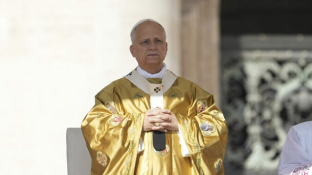 549274_vatican_canonizations_18847 5 676x451.jpg