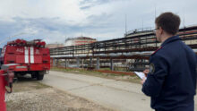549591_russia_refinery_fire_74908 676x380.jpg