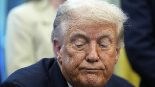 549671_trump_20555 676x451.jpg