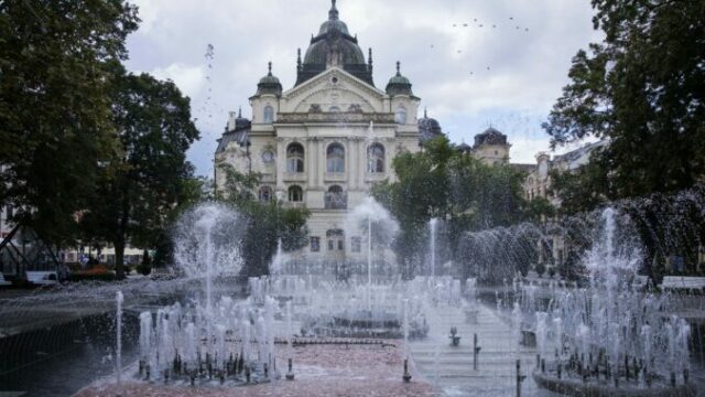 549828_68cc09fd68be5317758451 676x451.jpg