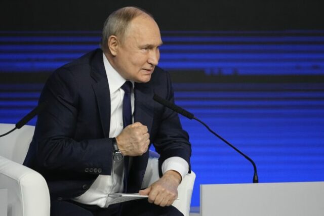 549911_russia_putin_84251 676x451.jpg
