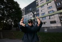 550489_image2 676x451.jpeg