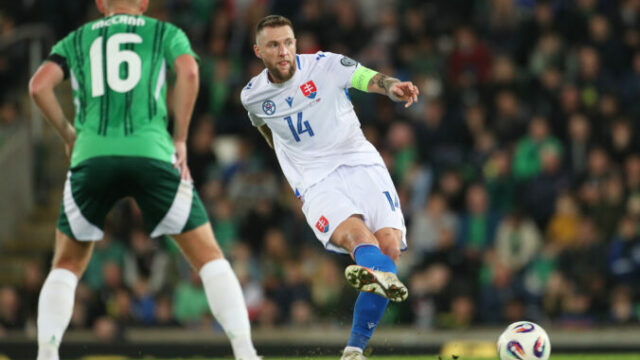 550728_northern_ireland_slovakia_wcup_soccer_60436 676x451.jpg