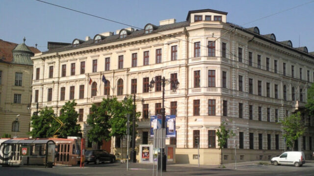 550932_ministerstvo 676x451.jpg