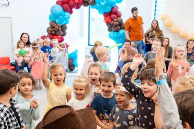 550998_1 2 676x451.jpg