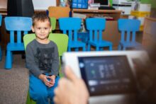 551114_1. zdrave oci uz v skolke meranie 676x451.jpg