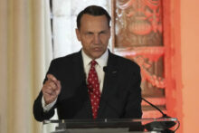 551163_rubio_lech_walesa_solidarity_prize_71839 676x451.jpg