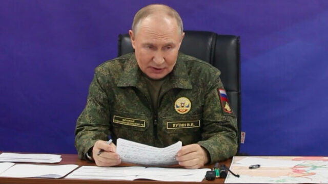 551335_russia_putin_83030 676x451.jpg