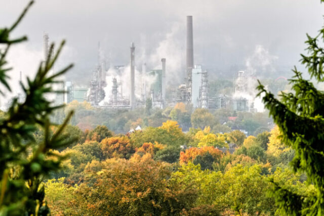 551529_germany_economy_93461 676x451.jpg