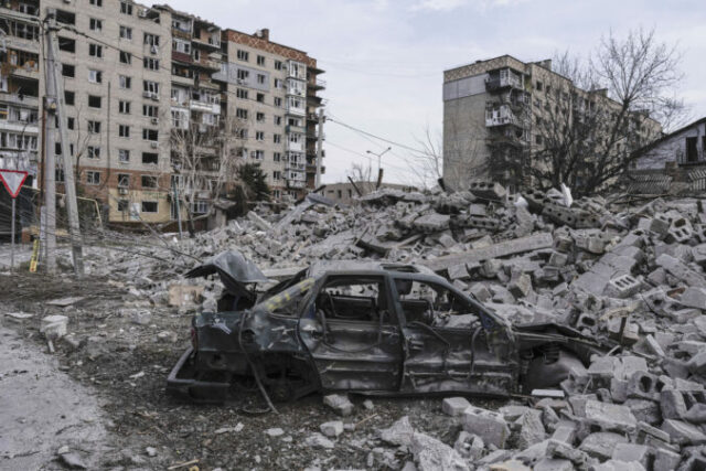 551540_ap_poll_foreign_conflicts_55718 676x451.jpg