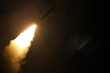 551589_australia_us_tomahawk_missiles_48251 676x451.jpg