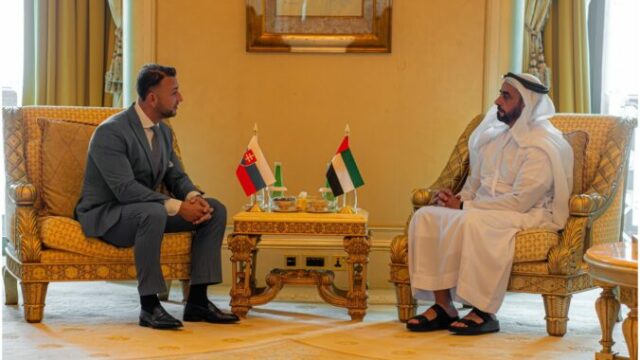 551761_titulka estok 676x451.jpg