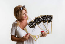 551824_2022 08 17 portraits zsuzsi zax 10 676x451.jpeg