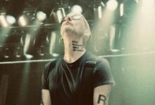 551989_moby 676x460.jpg