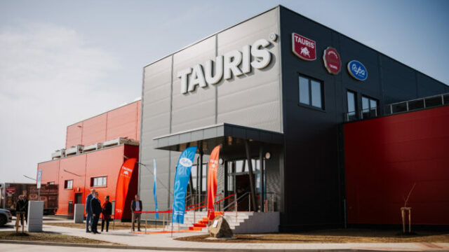 552107_img_0001 676x451.jpg