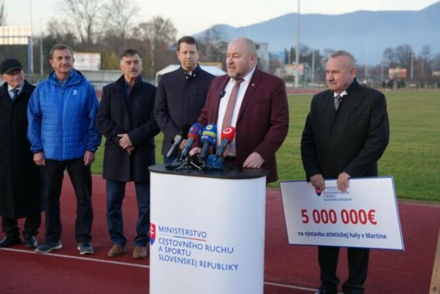 552135_huliak 676x451.jpg