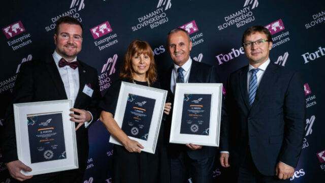 552161_diamanty1 676x451.jpg