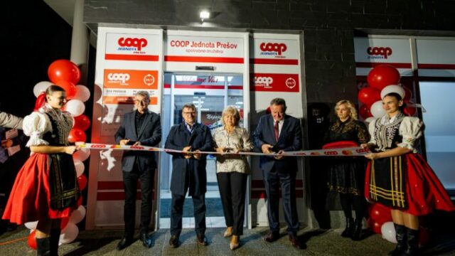 552372_slavnostne otvorenie cj 24_7 v presove 676x451.jpg