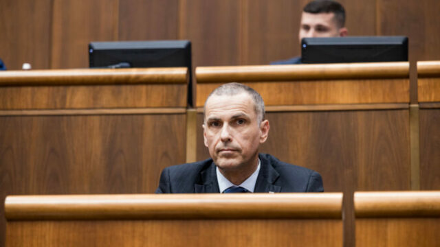 552693_67ebd91fa1b2a705504913 676x451.jpg