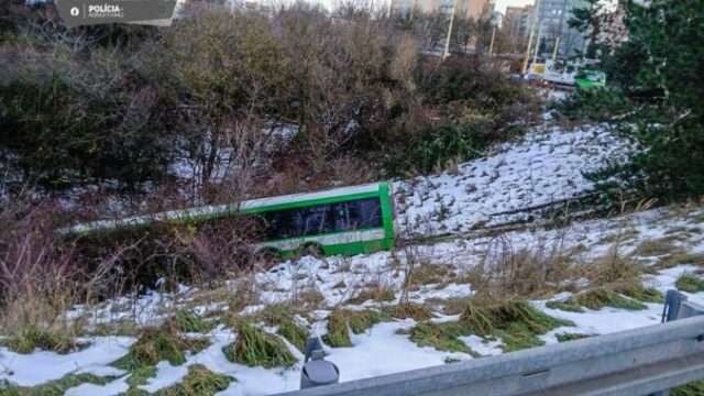 552820_nehoda autobusu v kosiciach stvrtok 27. november 2025 676x380.jpg