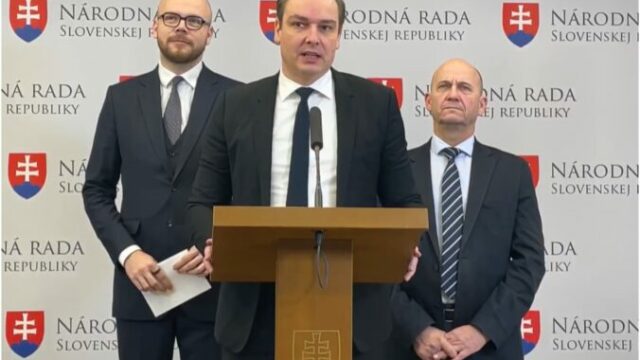 553031_titulka ps 1 676x451.jpg