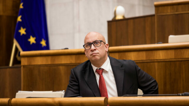 553354_68f7a5f53dfe2656312958 676x451.jpg