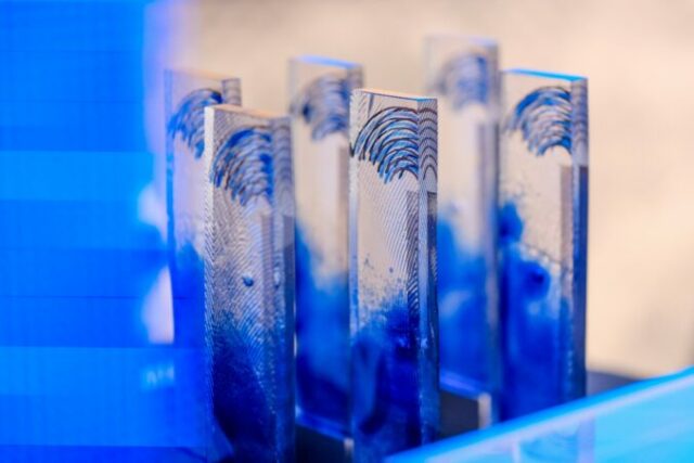 553479_568497360_1157006189864316_2827555632290421644_n 676x451.jpg