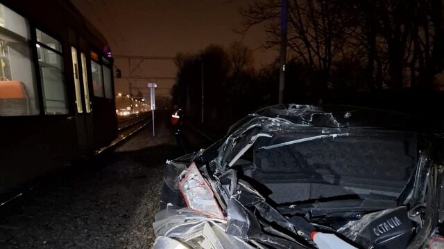 553584_vlak auto2.jpg