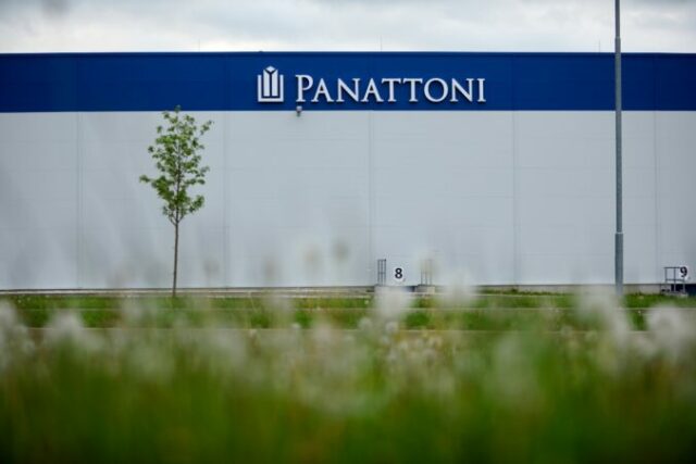 553592_panattoni_500t m2 breeam outstanding_ 676x451.jpg