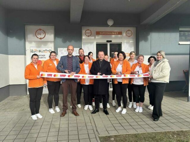 553670_slavnostne otvorenie 24_7 v novoti 676x507.jpg