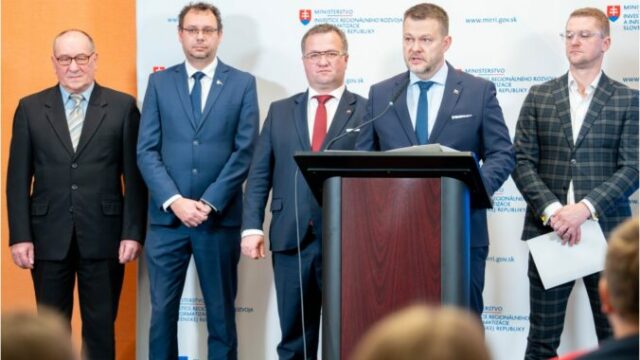 553692_titulka migal 1 676x451.jpg