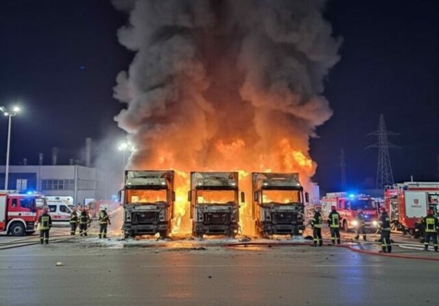 553886_poziar 676x471.jpg