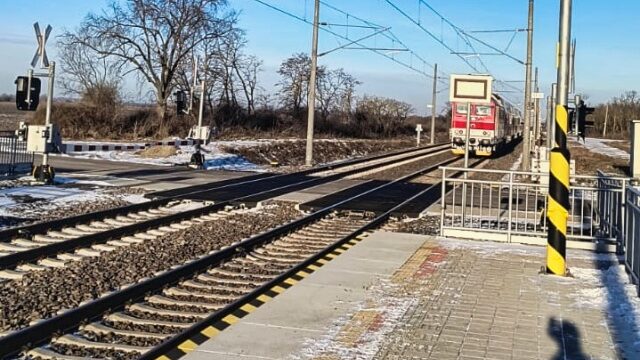 554291_zrazka vlako2.jpg