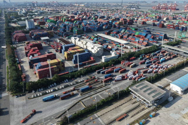 554351_china_trade_69913 676x449.jpg