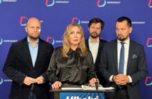 554519_subova demokrati.jpg