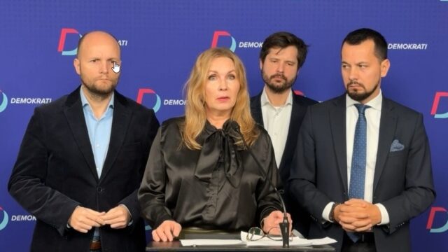 554519_subova demokrati.jpg